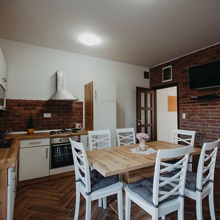 Apartman Vejama Josipdol Esterno foto