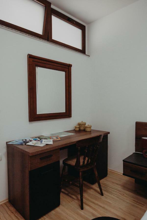 Apartman Vejama Josipdol Esterno foto