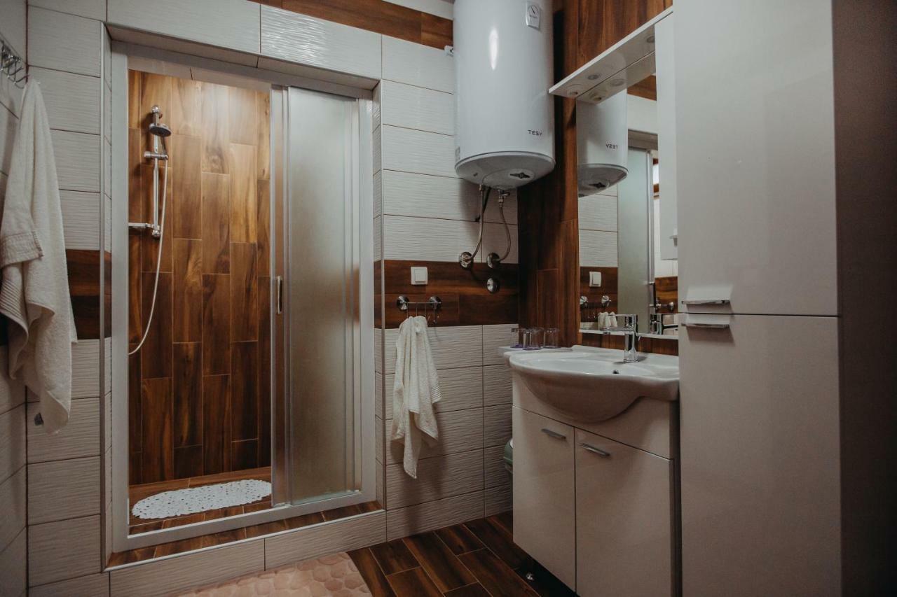 Apartman Vejama Josipdol Esterno foto