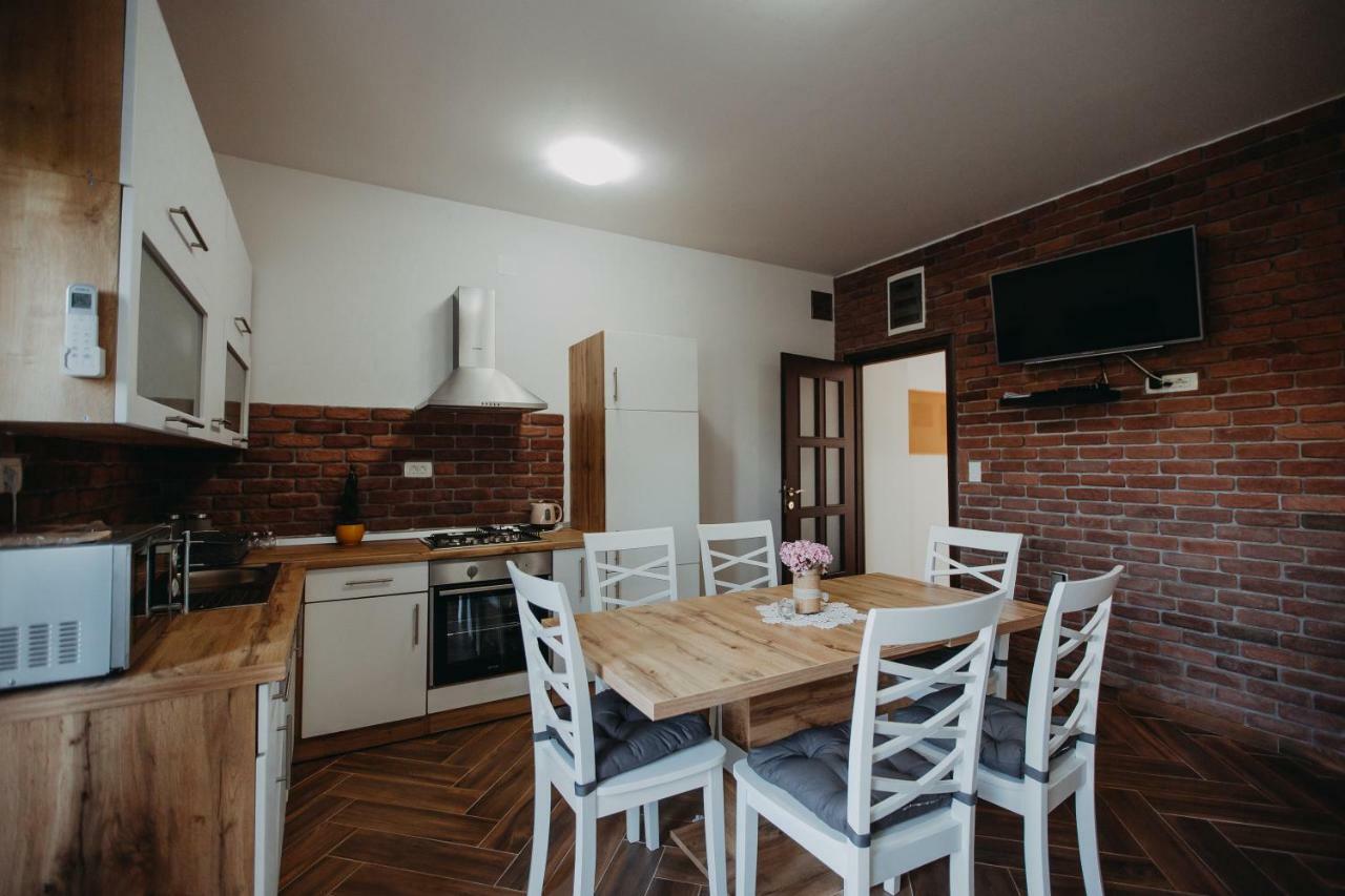 Apartman Vejama Josipdol Esterno foto