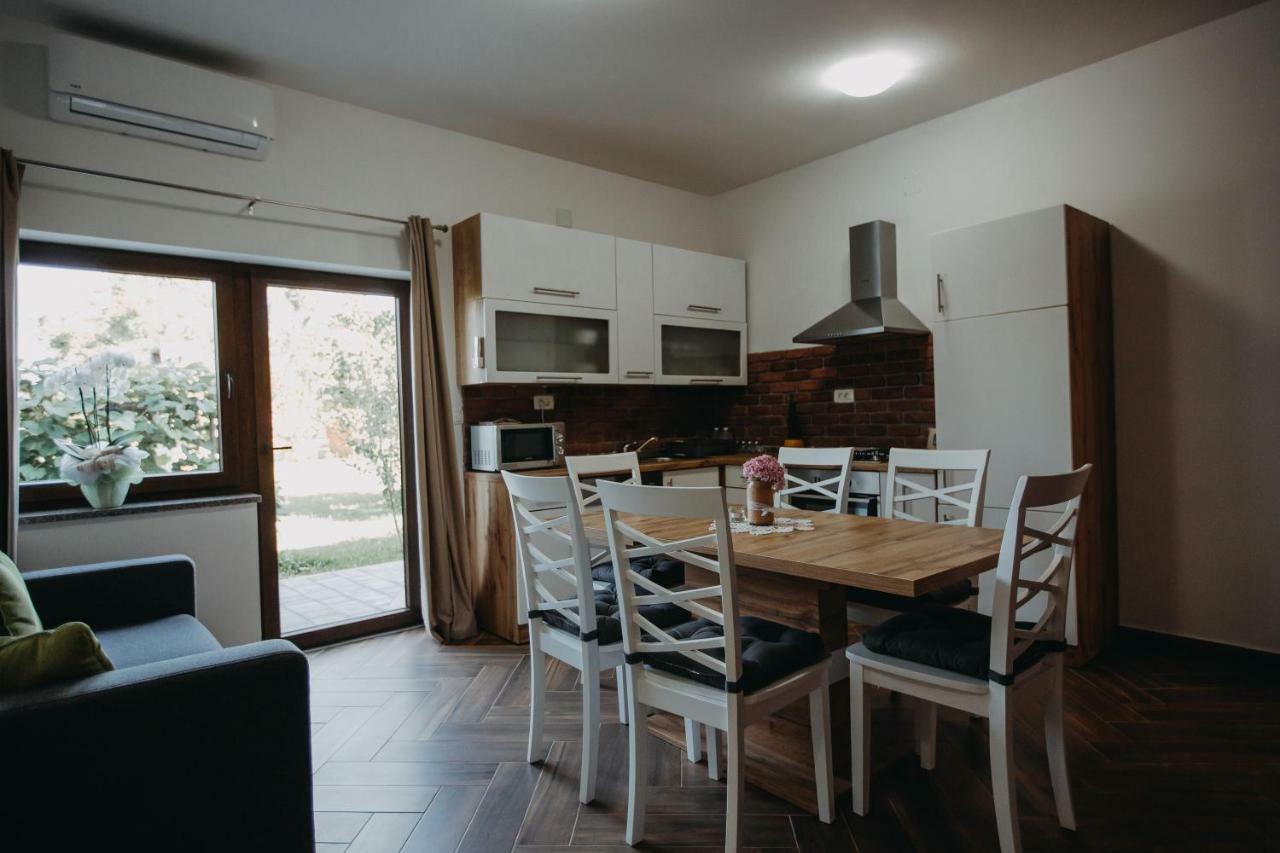 Apartman Vejama Josipdol Esterno foto
